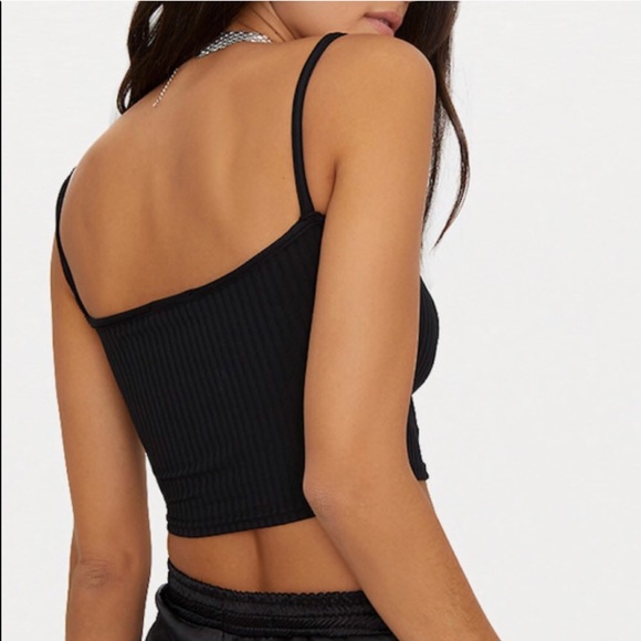 NWT PRETTYLITTLETHING Black Rib Square Crop Top S - Picture 3 of 6
